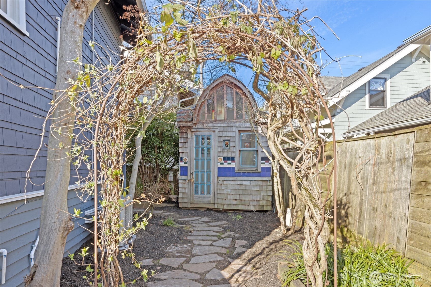 4228 Eastern Avenue North Seattle, WA 98103 - Photo 24 of 26