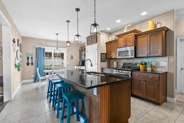 $495,000 | 1520 Stoneroller Circle, Bloomington, IL 61705