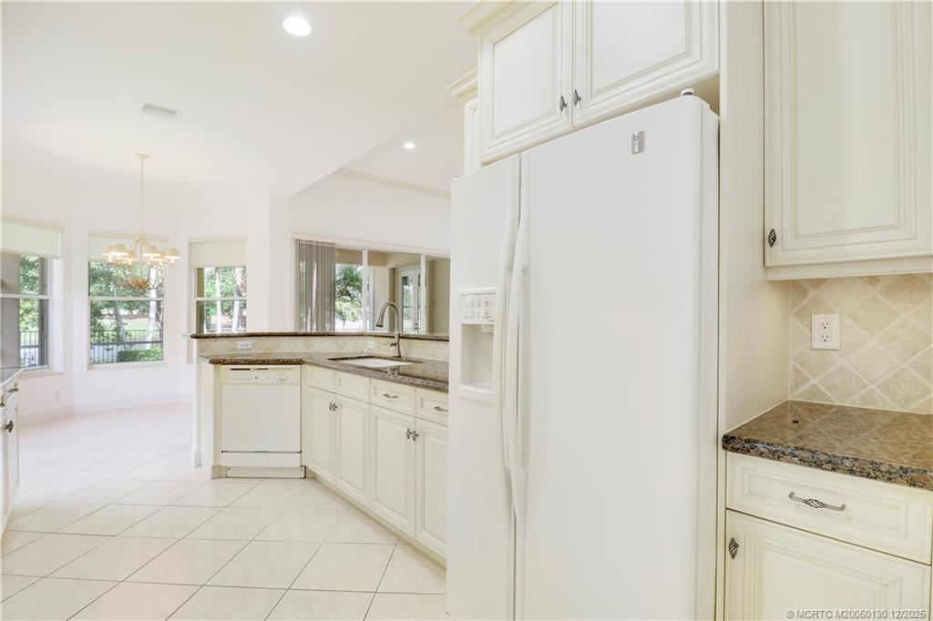 736 Southwest Pebble Lane Palm City, FL 34990 - Photo 17 of 54