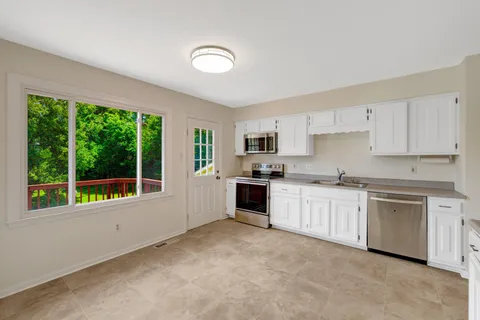 $899,000 | 3213 Allness Lane, Herndon, VA 20171