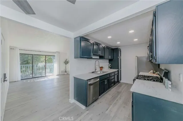 $550,000 | 20553 South Vermont Avenue, Unit 6, Torrance, CA 90503