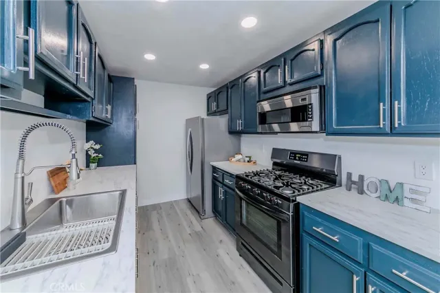 $550,000 | 20553 South Vermont Avenue, Unit 6, Torrance, CA 90503