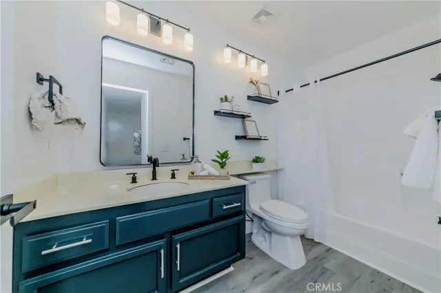 $550,000 | 20553 South Vermont Avenue, Unit 6, Torrance, CA 90503