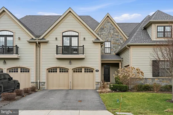 $1,150,000 | 320 Whitemarsh Drive, Flourtown, PA 19031
