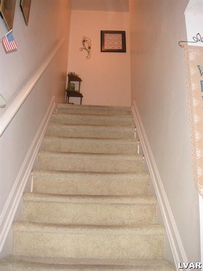 1661 Rader Avenue Bethlehem, PA 18015 - Photo 11 of 26 Gallery Image 11