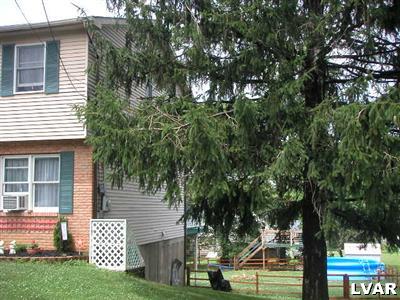 1661 Rader Avenue Bethlehem, PA 18015 - Photo 3 of 26 Gallery Image 3