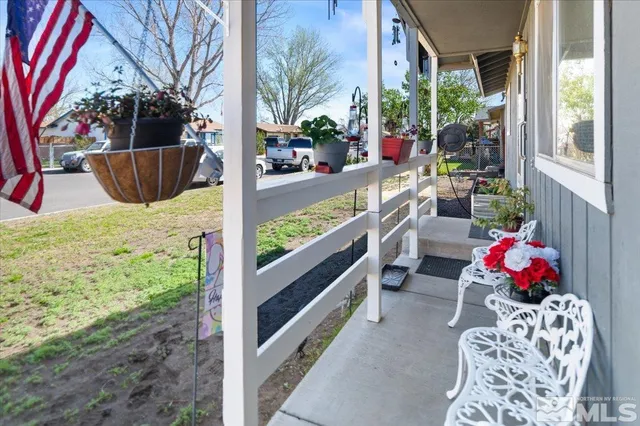 a view of outdoor space kitchen and patio