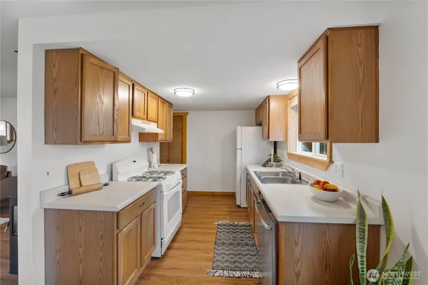 $495,500 | 1975 Wilson Avenue, Enumclaw, WA 98022