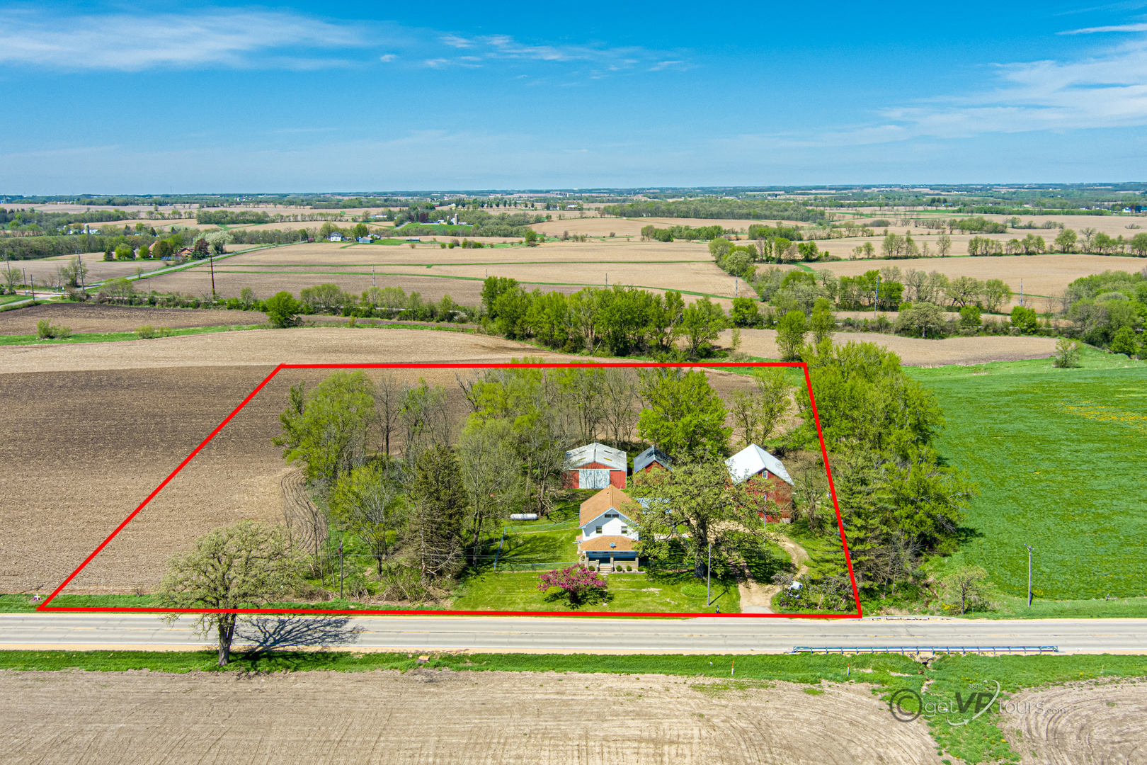 6844 Highway 20 Freeport, IL 61032 - Photo 4 of 29
