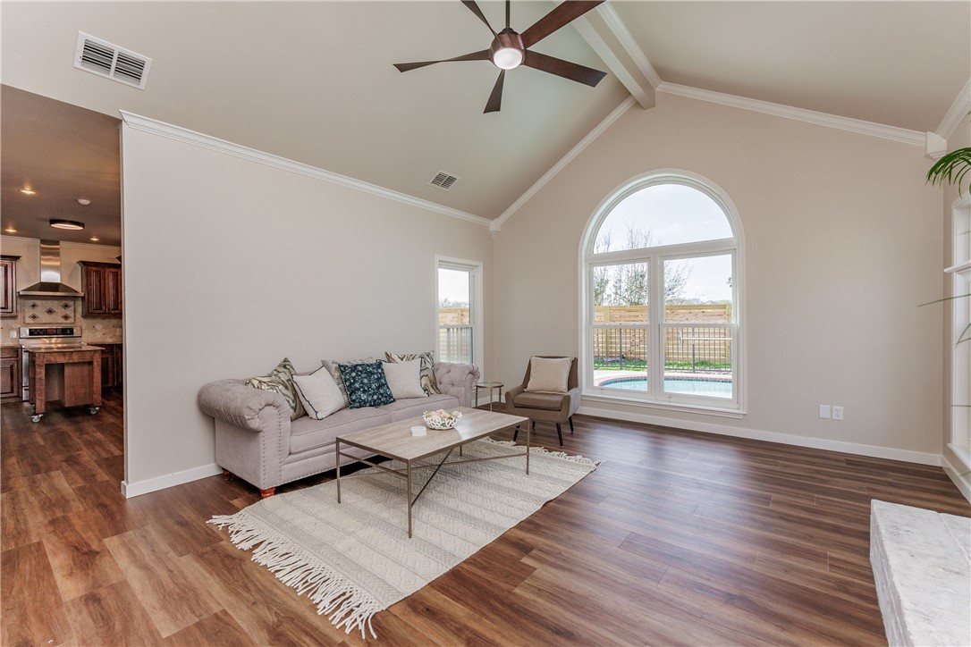 6402 Avignon Street Corpus Christi, TX 78414 - Photo 10 of 36