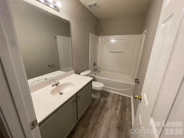 $2,195 | 6632 Centerline Drive, Charlotte, NC 28278