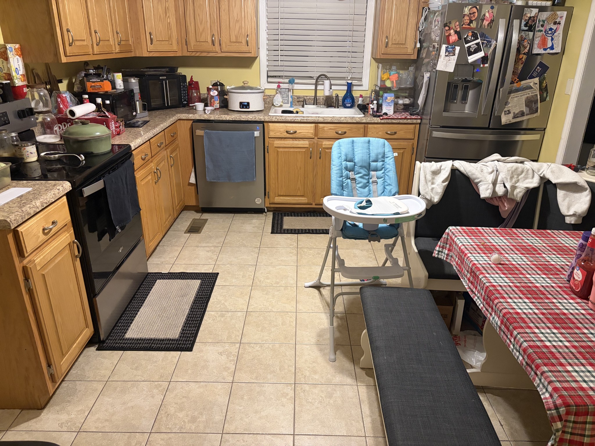 263 Hogan Road Gordonsville, TN 38563 - Photo 5 of 22 a kitchen with a sink and cabinets