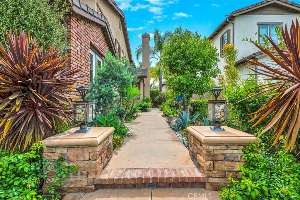 507 Celestial Point Tustin, CA 92782 - Photo 4 of 29