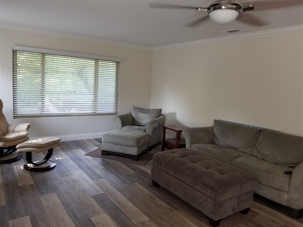 4279 Dowitcher Way Oceanside, CA 92057 - Photo 11 of 17 Gallery Image 11