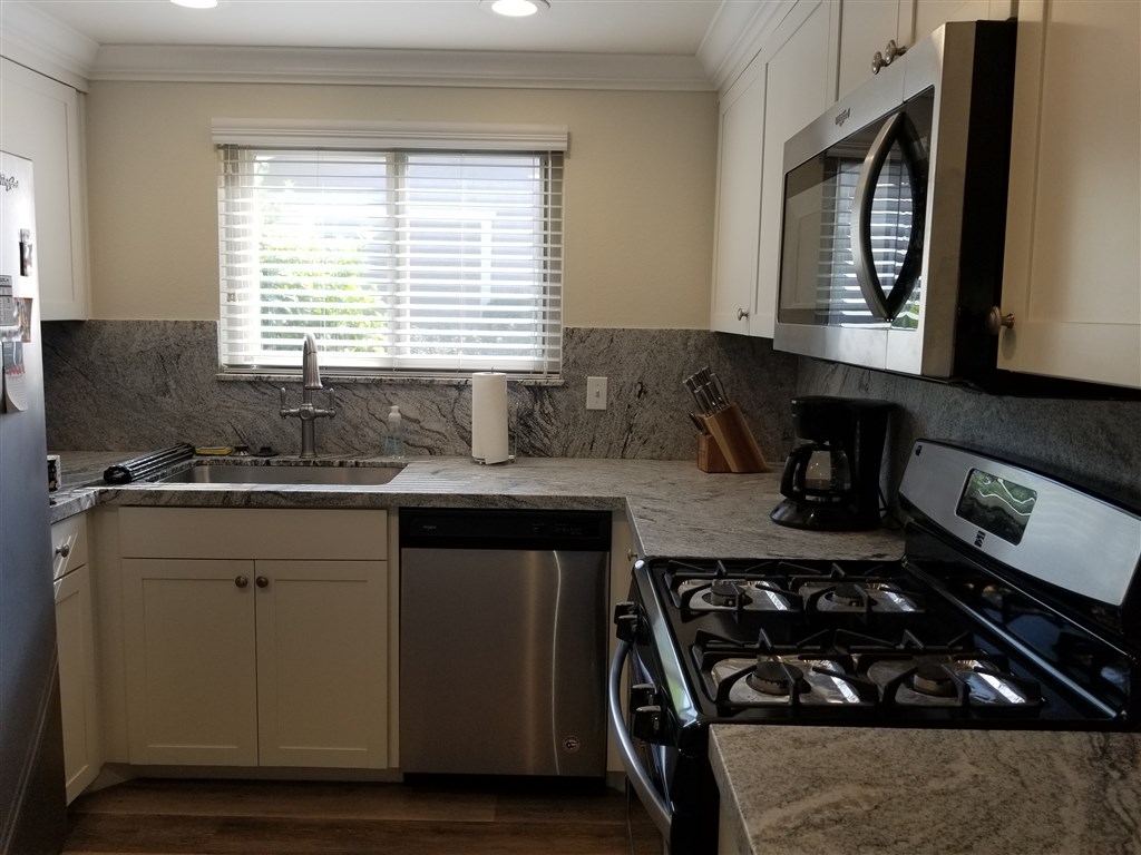 4279 Dowitcher Way Oceanside, CA 92057 - Photo 8 of 17 Gallery Image 8