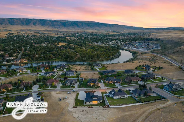 $1,350,000 | 6060 Rivers Gate, Casper, WY 82604