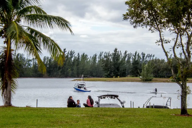 $424,900 | 4065 Crystal Lake Drive, Deerfield Beach, FL 33073