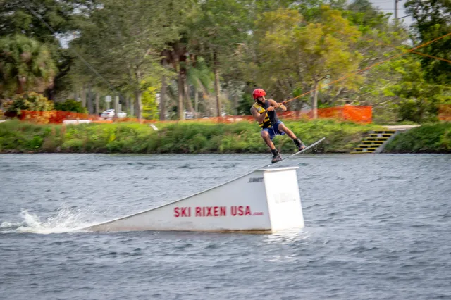 $424,900 | 4065 Crystal Lake Drive, Deerfield Beach, FL 33073