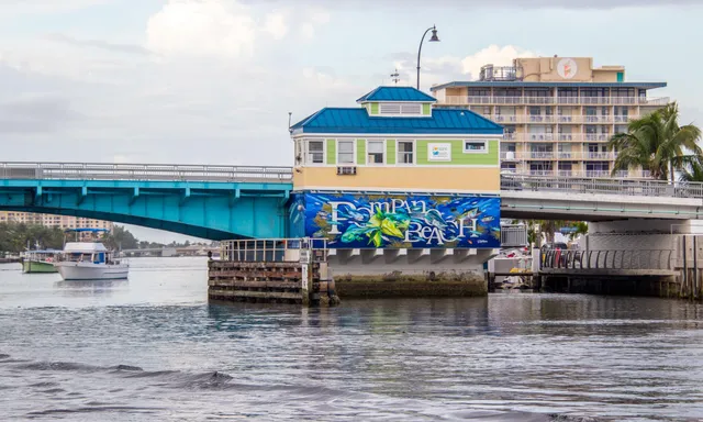 $424,900 | 4065 Crystal Lake Drive, Deerfield Beach, FL 33073