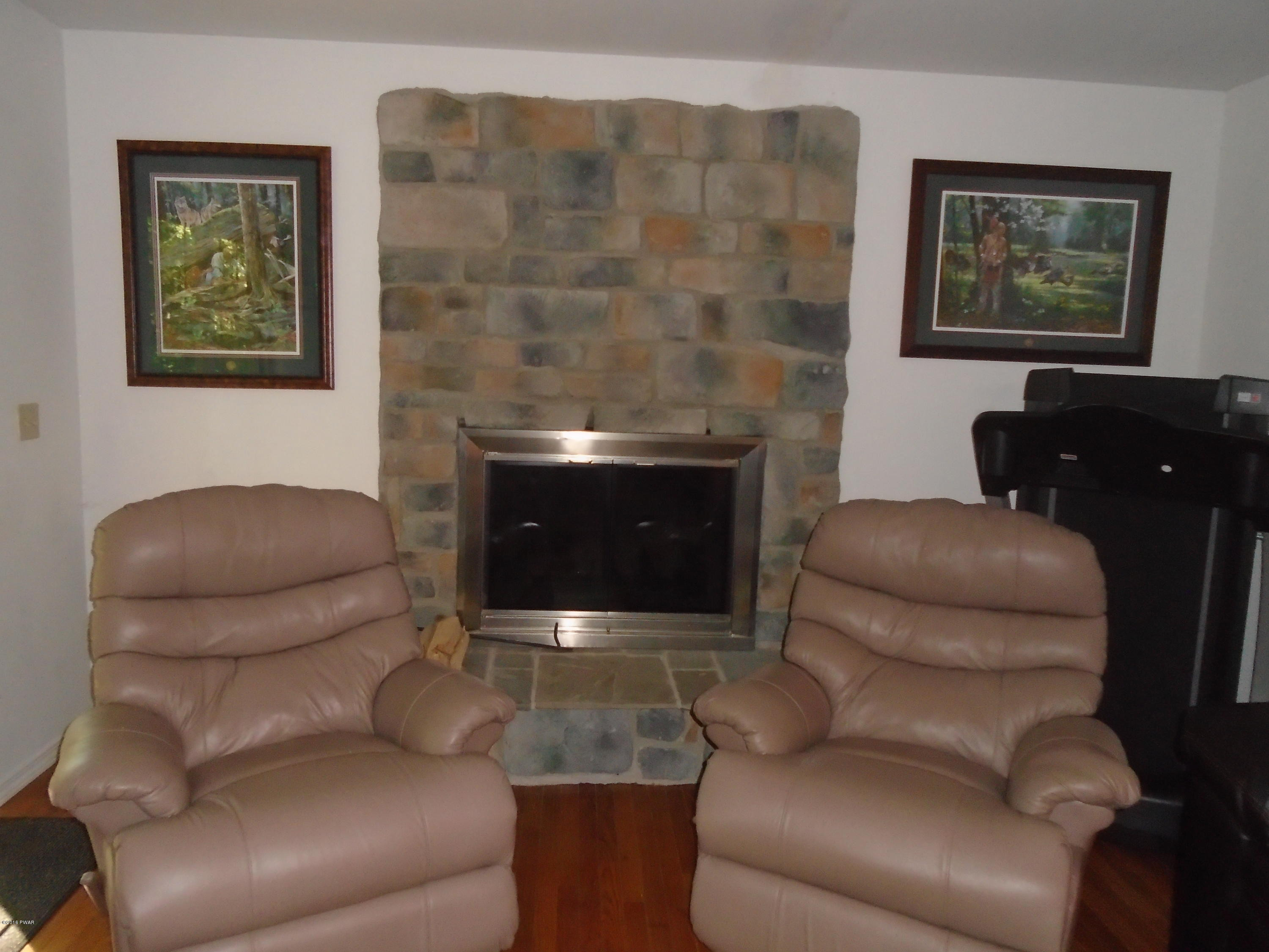 189 Pedersen Ridge Road Milford, PA 18337 - Photo 34 of 58