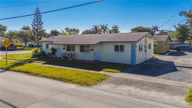 $620,000 | 137 Northeast 1st Court, Dania Beach, FL 33004