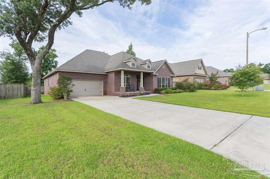 5930 Rustic Ridge Circle Milton, FL 32570 - Photo 4 of 45 Gallery Image 4