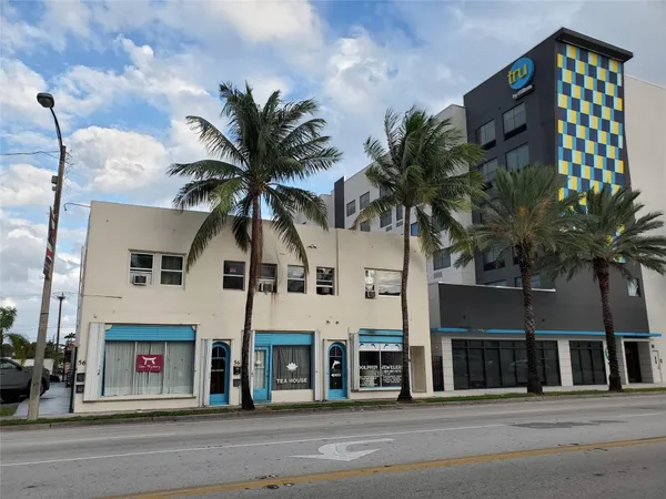 $1,345 | 50 North Federal Highway, Unit 1, Dania Beach, FL 33004