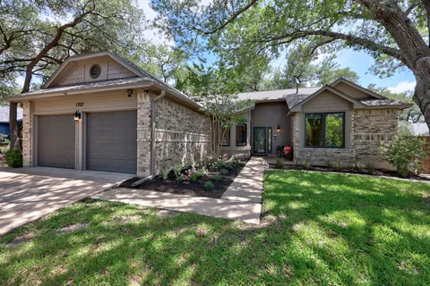 $650,000 | 1707 Woodwind Lane, Austin, TX 78758