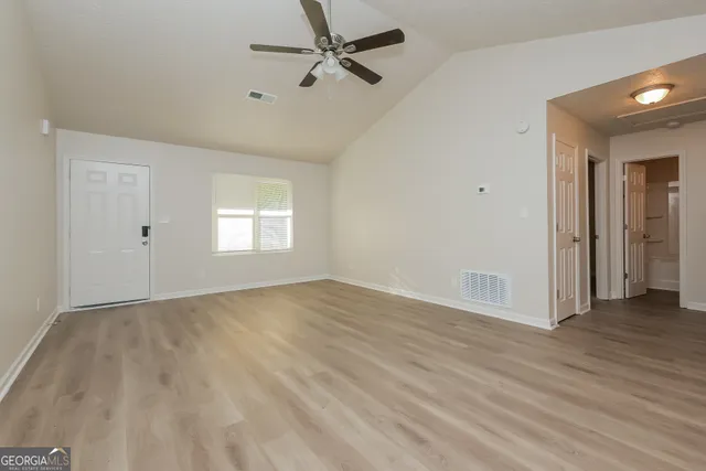 $2,445 | 7768 Antebellum Lane, Riverdale, GA 30274