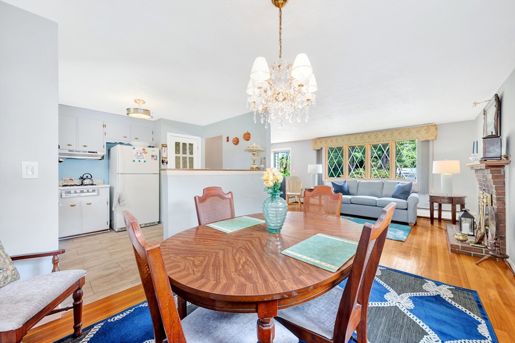 18 Surrey Road Woburn, MA 01801 - Photo 11 of 30 Gallery Image 11