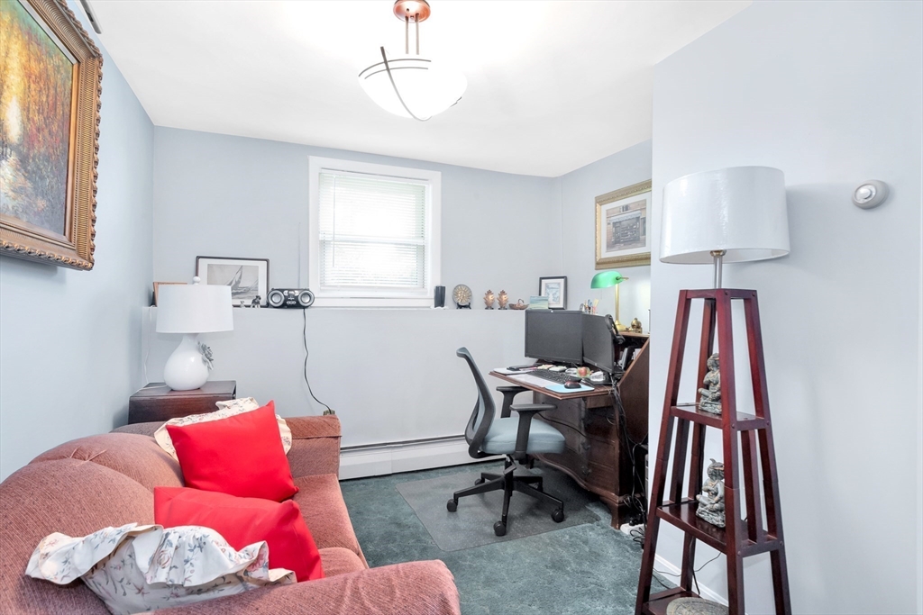 18 Surrey Road Woburn, MA 01801 - Photo 21 of 30 Gallery Image 21