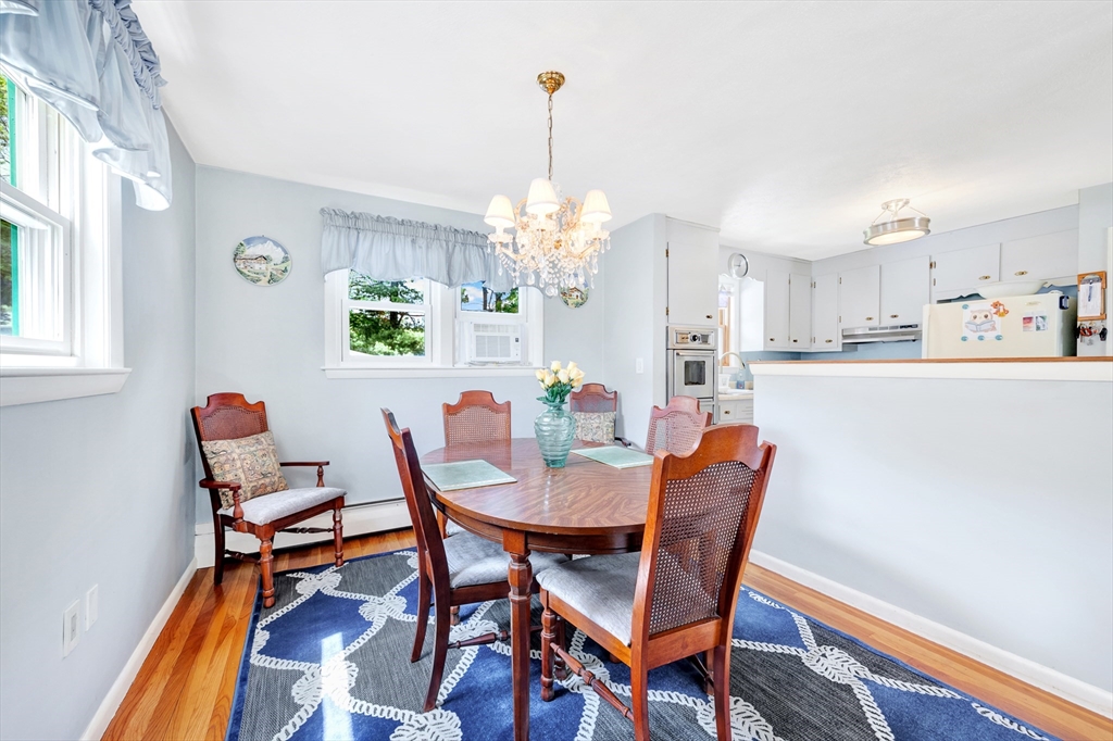 18 Surrey Road Woburn, MA 01801 - Photo 10 of 30 Gallery Image 10