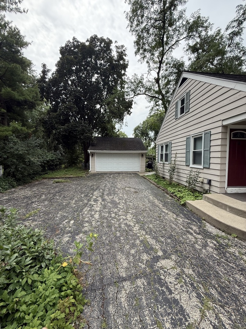 47 West Algonquin Road Des Plaines, IL 60018 - Photo 45 of 56 Gallery Image 45