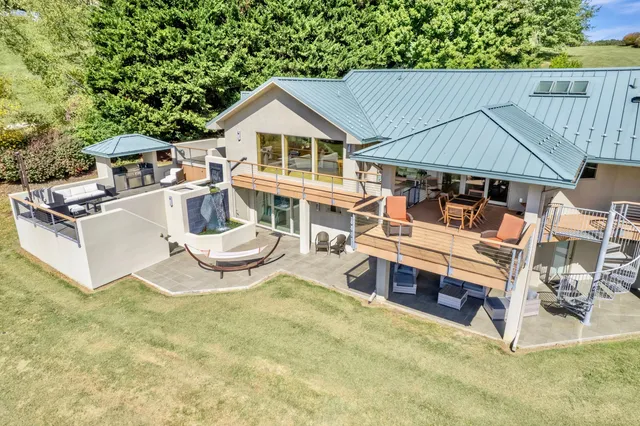 $2,150,000 | 2530 Saddleridge Circle, Pulaski, VA 24301