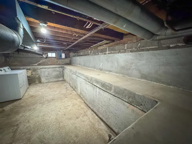 $165,000 | 316 East Cherry Street, Fremont, MI 49412