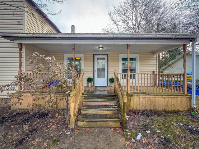 $165,000 | 316 East Cherry Street, Fremont, MI 49412