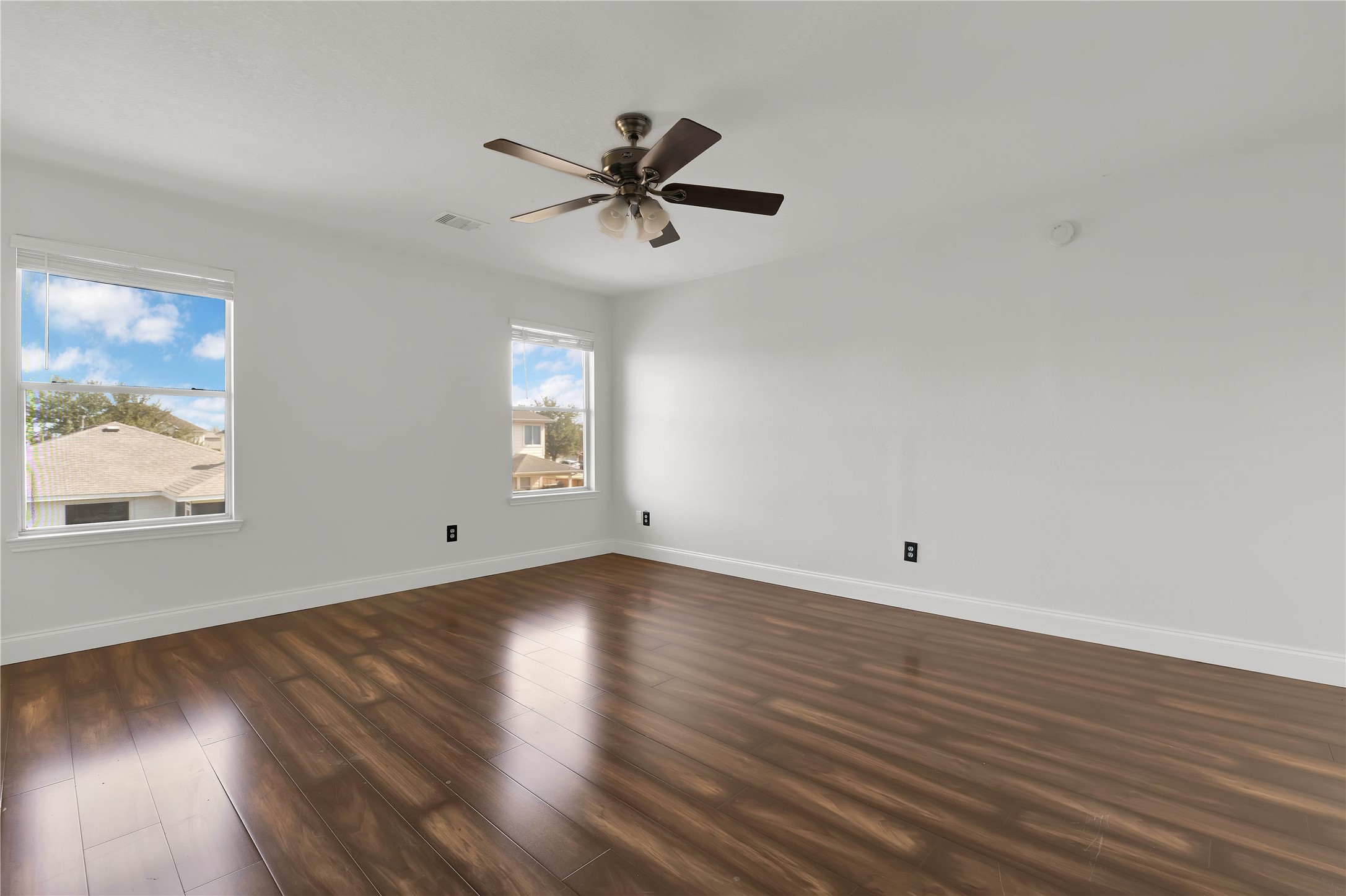 1906 Rock Ridge Drive Houston, TX 77049 - Photo 24 of 32