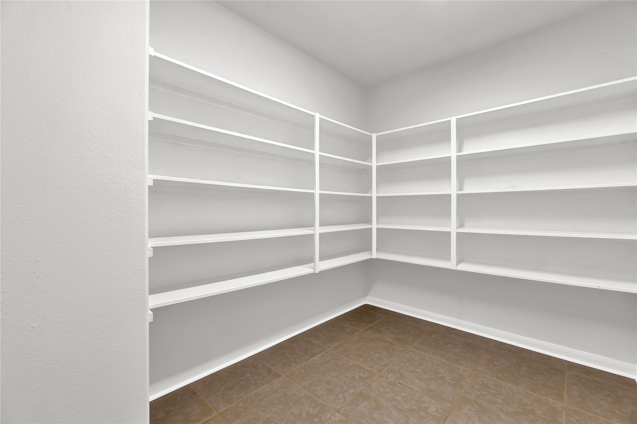 1906 Rock Ridge Drive Houston, TX 77049 - Photo 28 of 32 HUGE pantry area!