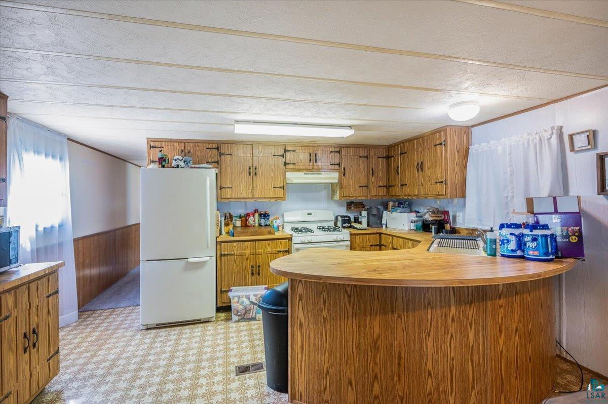 6215 Morris Thomas Road Duluth, MN 55810 - Photo 6 of 32 Gallery Image 6