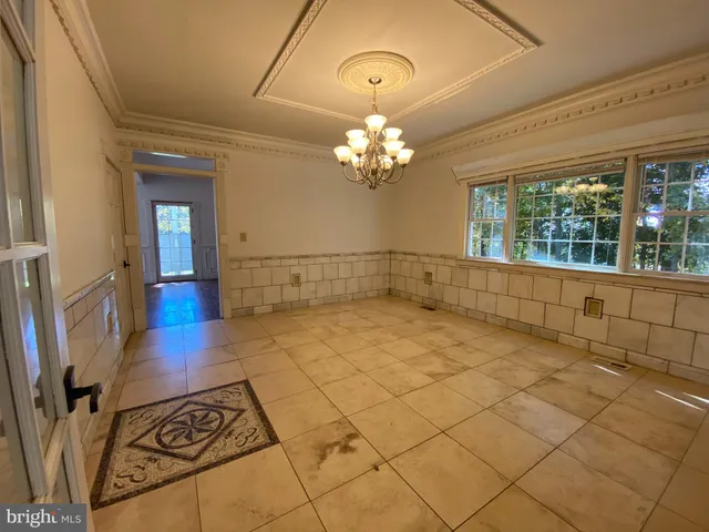 $3,000 | 3108 Mine Road, Fredericksburg, VA 22408