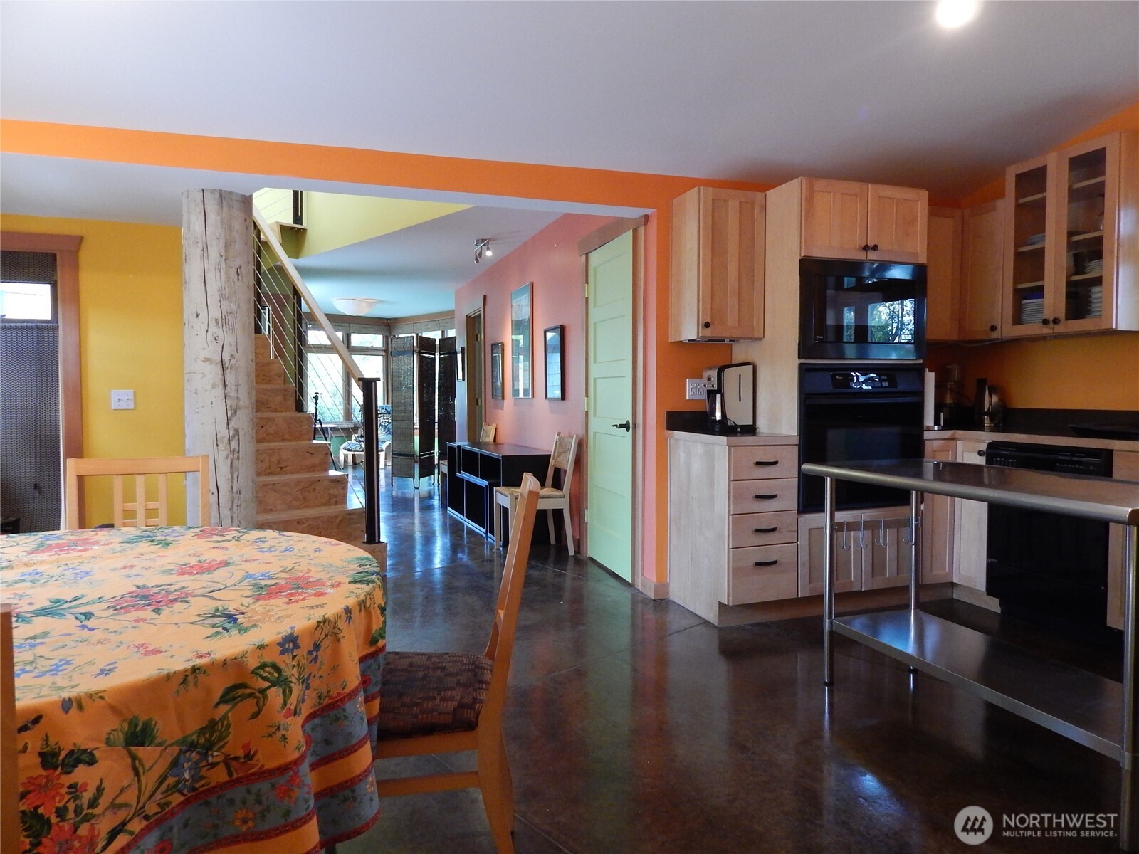 7321 35th Avenue Southwest Seattle, WA 98126 - Photo 7 of 35