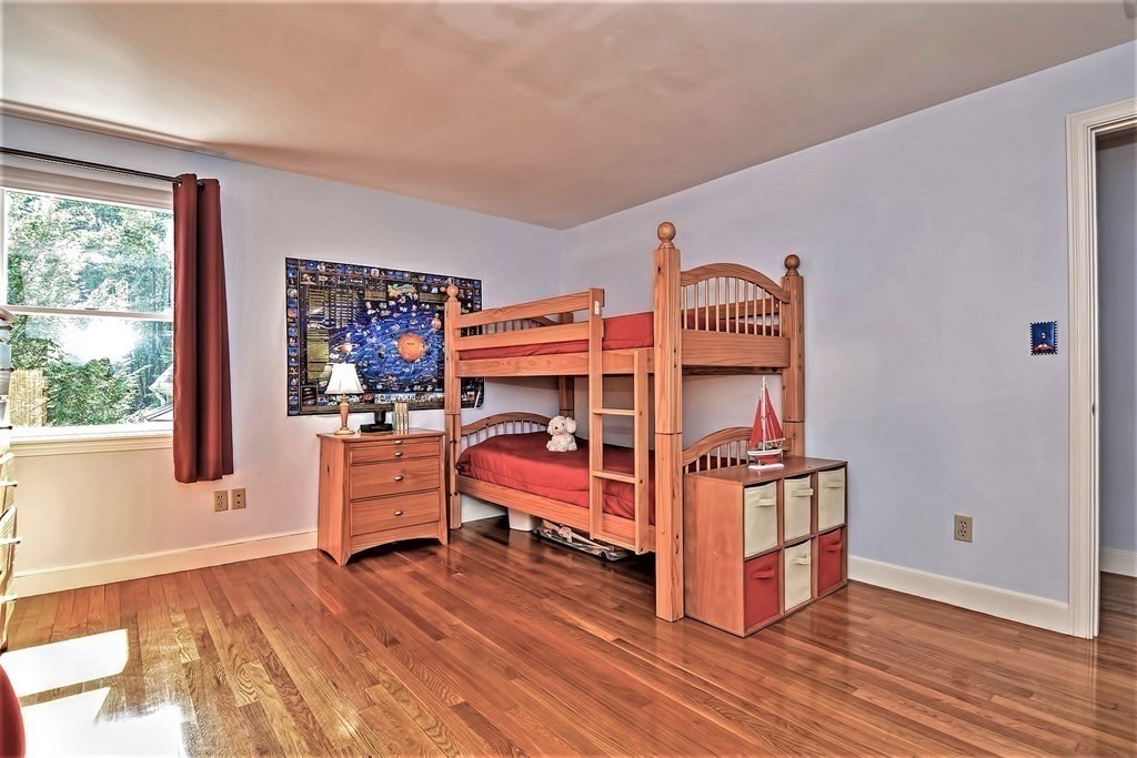 28 Alexandra Road Lynnfield, MA 01940 - Photo 20 of 42