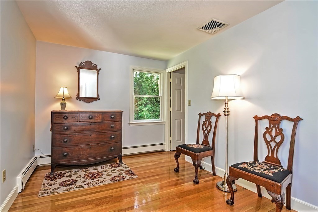 28 Alexandra Road Lynnfield, MA 01940 - Photo 25 of 42