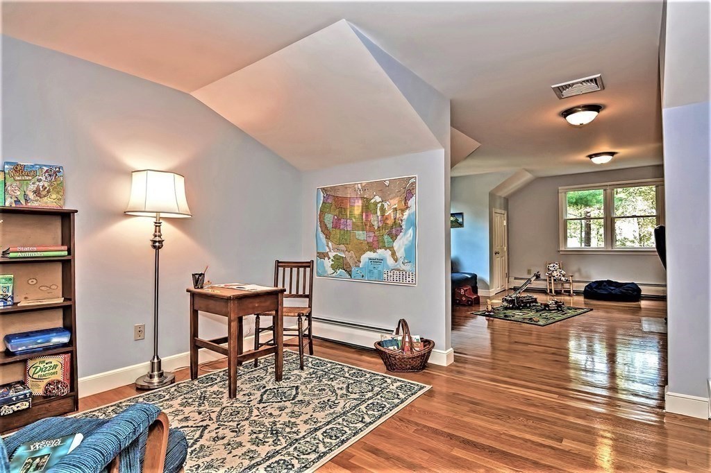 28 Alexandra Road Lynnfield, MA 01940 - Photo 32 of 42