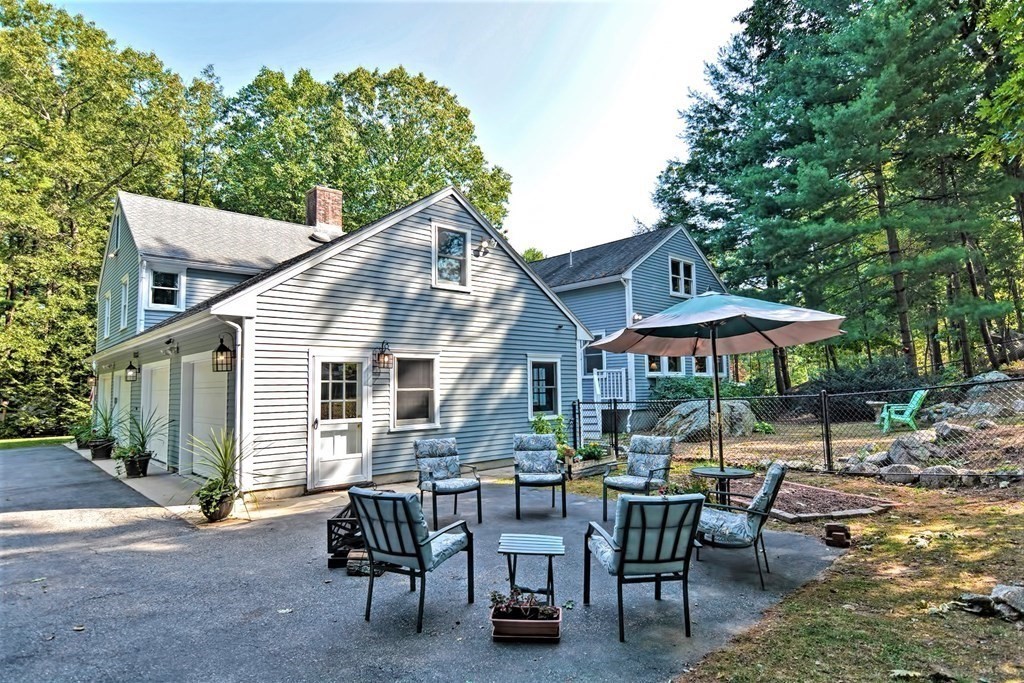 28 Alexandra Road Lynnfield, MA 01940 - Photo 40 of 42