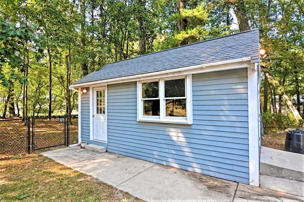 28 Alexandra Road Lynnfield, MA 01940 - Photo 42 of 42