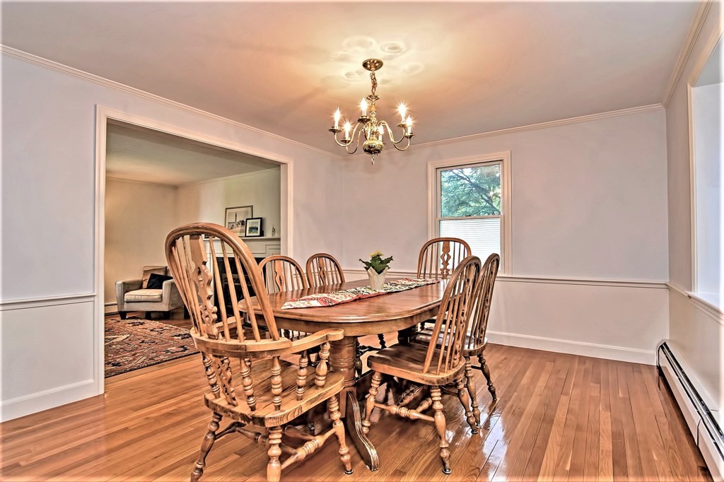 28 Alexandra Road Lynnfield, MA 01940 - Photo 6 of 42