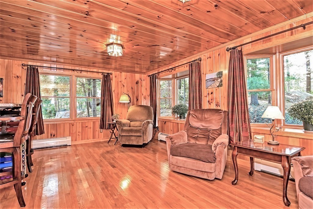 28 Alexandra Road Lynnfield, MA 01940 - Photo 8 of 42