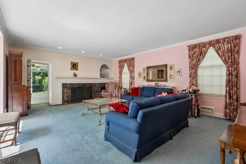 300 Oak Ridge Avenue Summit, NJ 07901 - Photo 3 of 47 Gallery Image 3