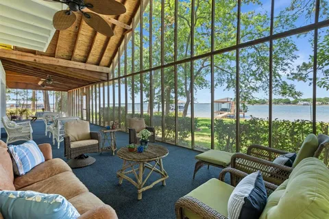 $1,250,000 | 158 Enchanted Drive, Enchanted Oaks, TX 75156